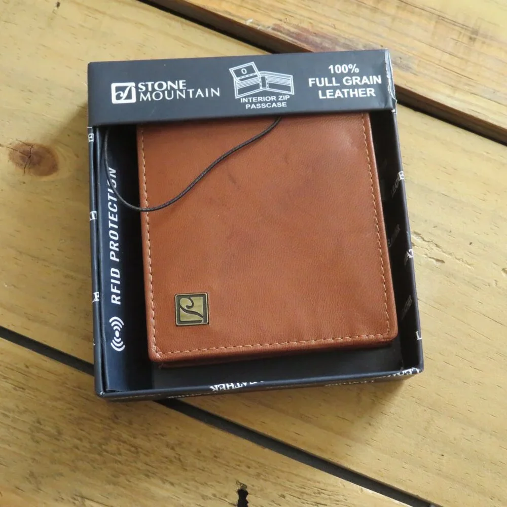 Stone Mountain Full Grain Leather Men's Wallet with RFID protection 12 card slot